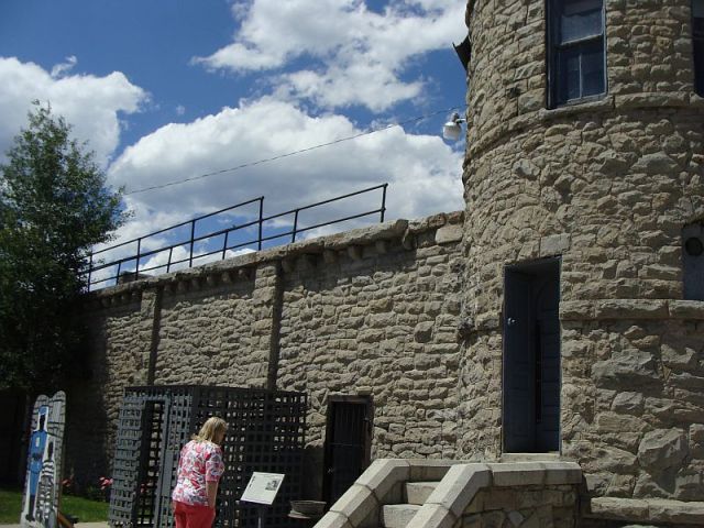 OldMontanaPrison-2